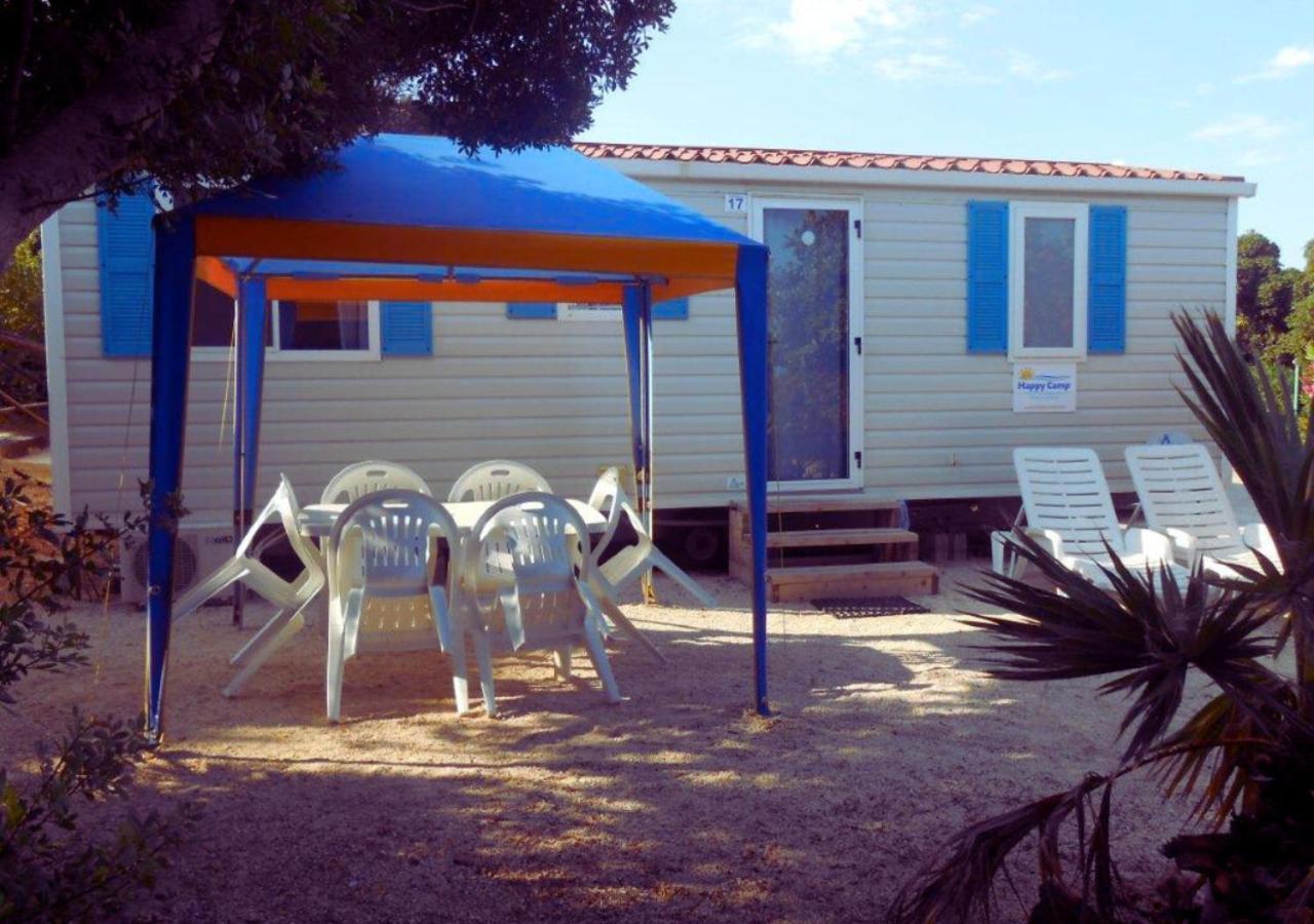 Happy Camp Mobile Homes In El-Bahira Camping Village San Vito Lo Capo Eksteriør billede