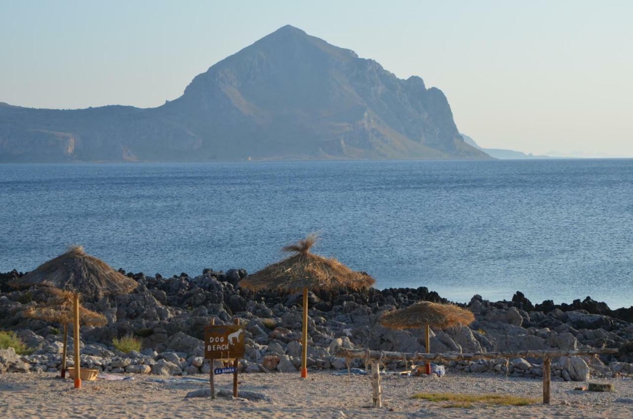 Happy Camp Mobile Homes In El-Bahira Camping Village San Vito Lo Capo Eksteriør billede